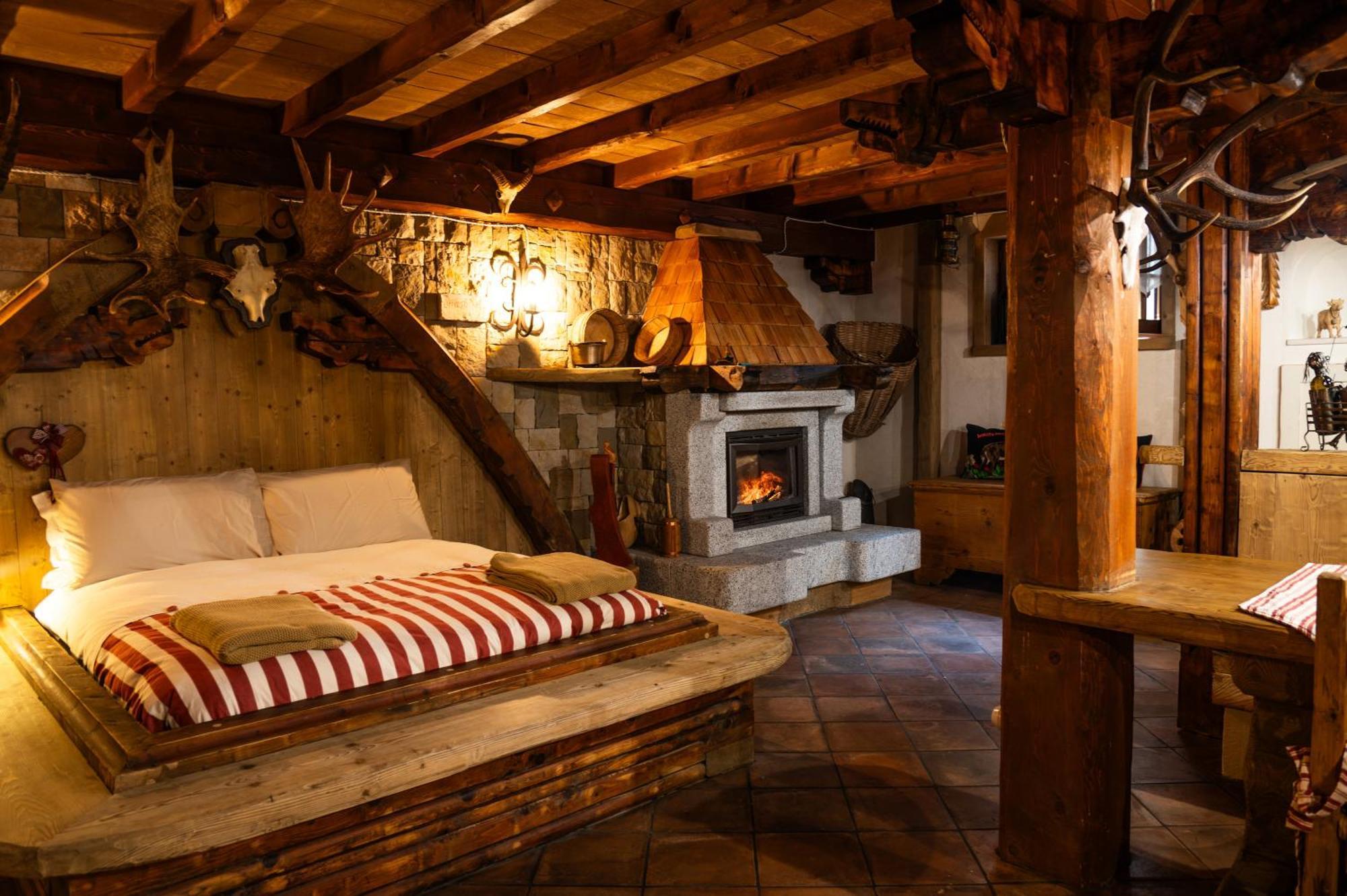 Alfio'S Alpen Suite Roncone Bagian luar foto