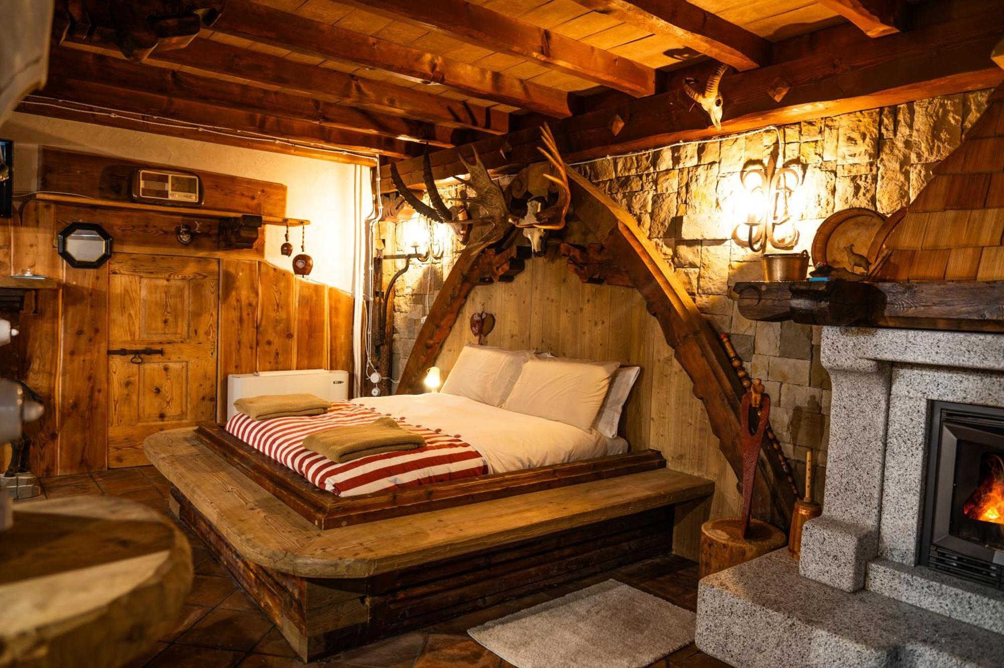 Alfio'S Alpen Suite Roncone Bagian luar foto