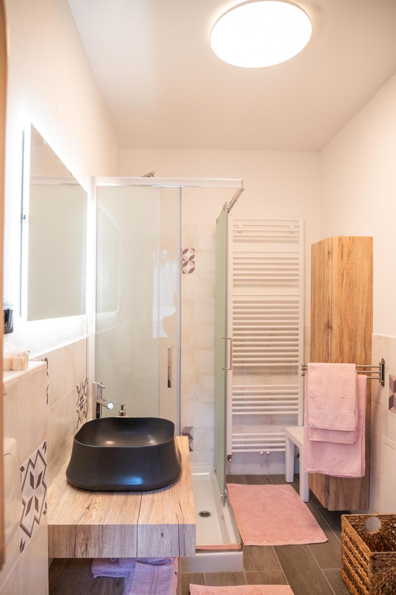 Alfio'S Alpen Suite Roncone Bagian luar foto