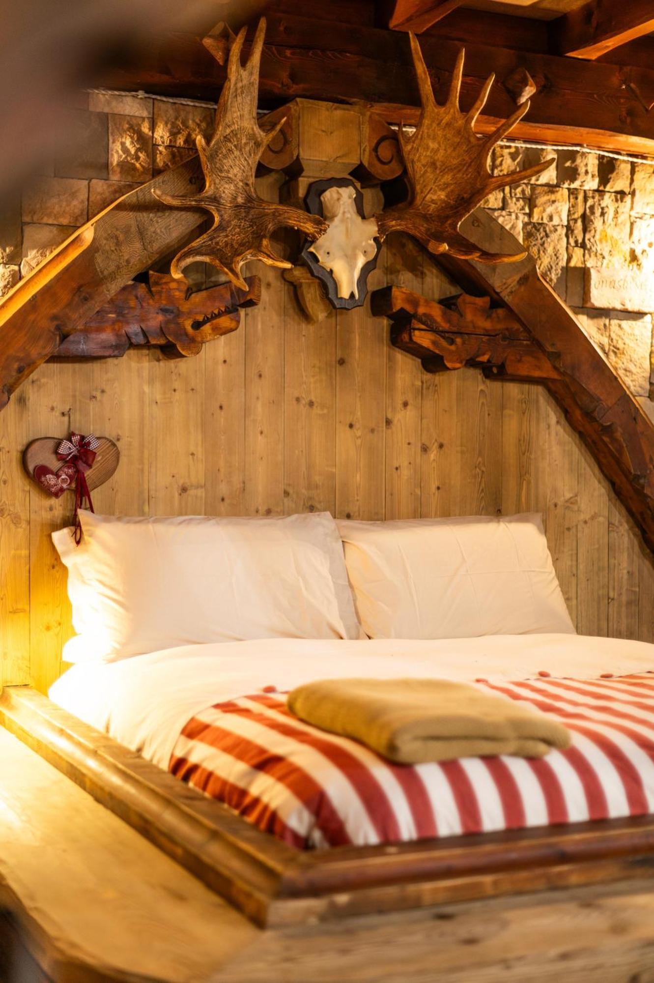 Alfio'S Alpen Suite Roncone Bagian luar foto